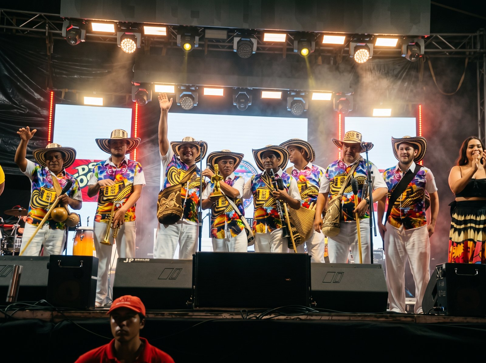 Fiestas Nocturnas en Carnaval: Festival de Orquestas, Noche de Tambó y Rumba Tradicional